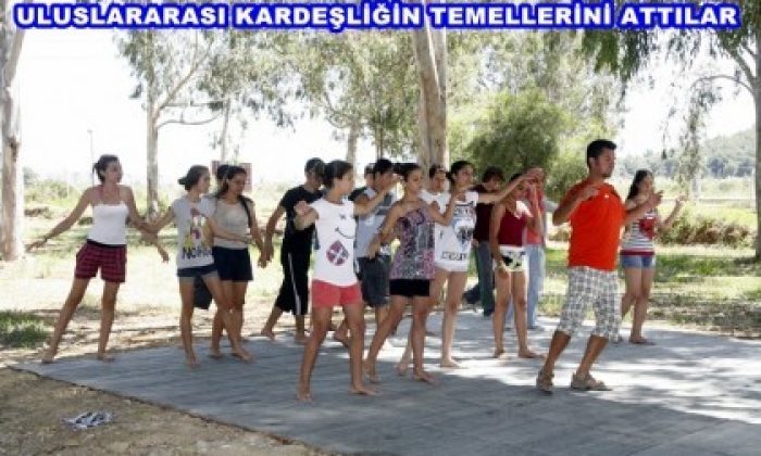 Uluslararası Kardeşliğin Temellerini Attılar