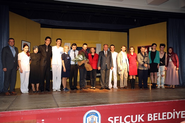 selcukta_tiyatro_gelisiyor_haberi
