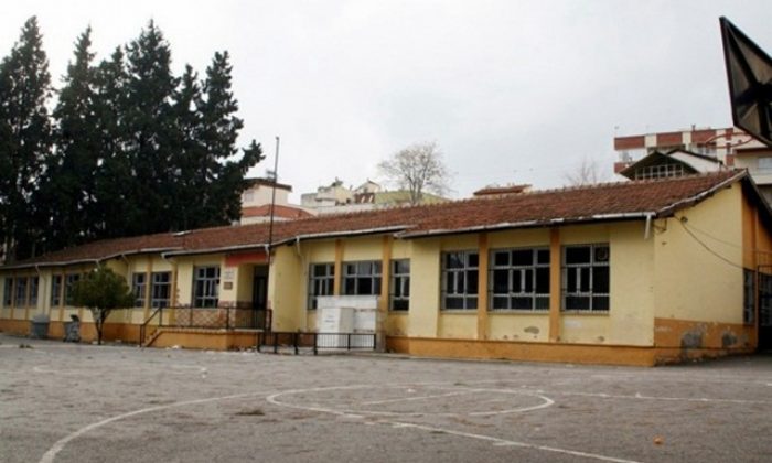 İsabey Okulunda İş Makineleri Çalışmaya Başladı