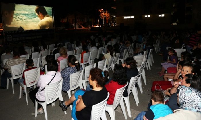 Açık Havada Sinema Keyfi Bambaşka