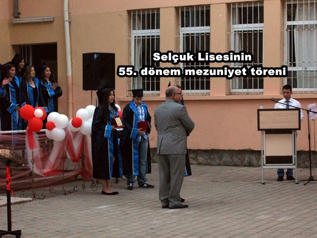 selcuklisesi-mezuniyettoreni-www.selcukhaber (3)