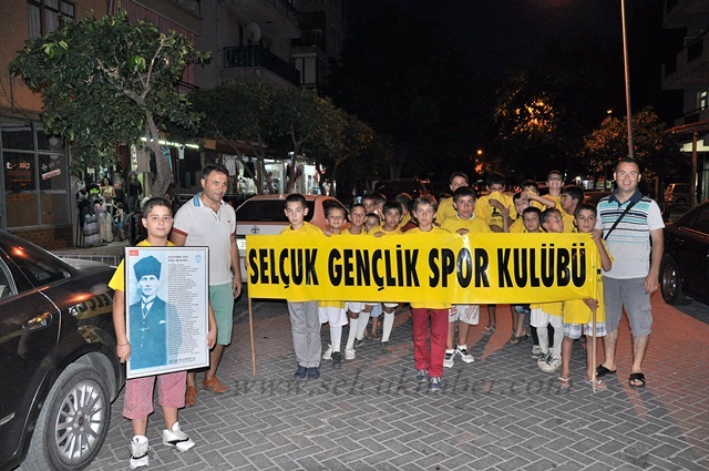 selcukhalkgecesi (2)