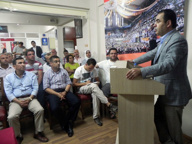 AKP IZMIR MILLETVEKILI ALI AÞLIK SELÇUK AKP LILERE SEÇIM STARDI