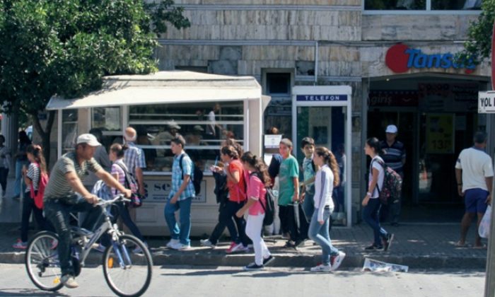 Segaş Büfesi Öğrencileri Bezdirdi