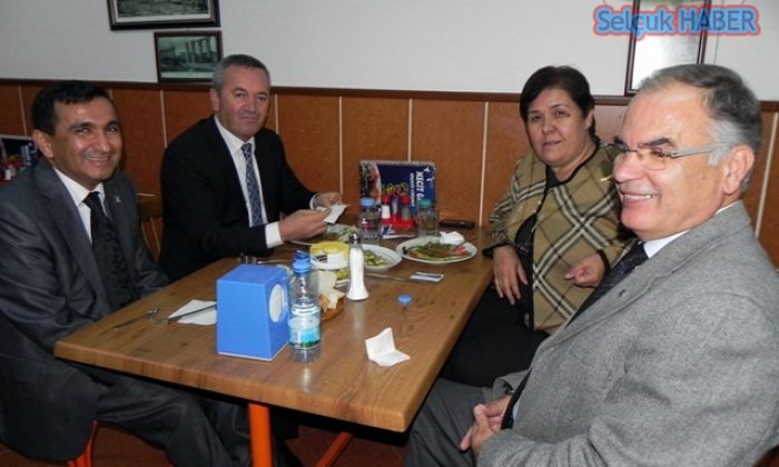 AKP Aylık Danışma Toplantısı Yapıldı