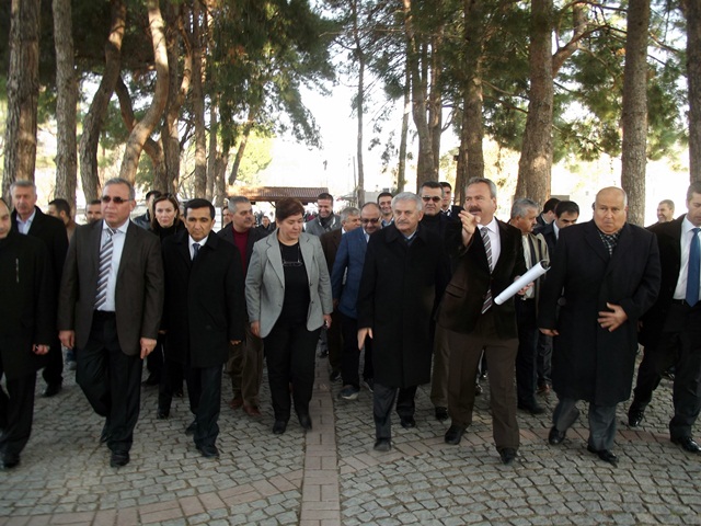 akp-izmir-binali (5)