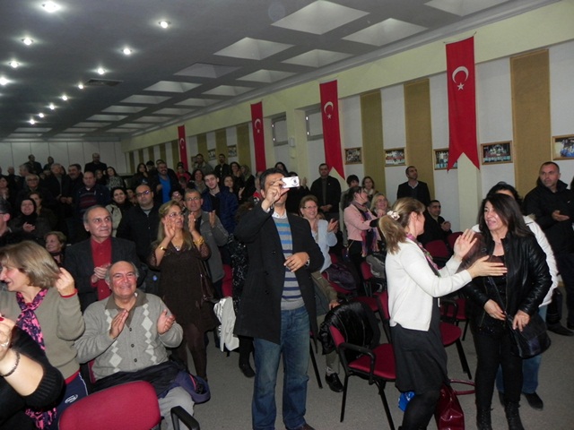 turk-halk-muzigi-konseri (1)