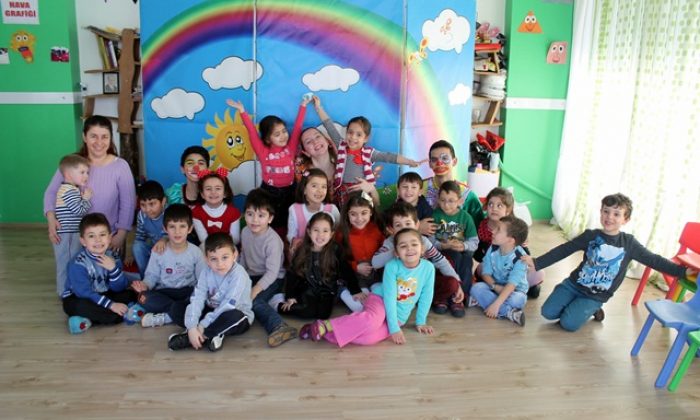 Özel Misket Anaokulu Tiyatro Günlerine Devam Ediyor