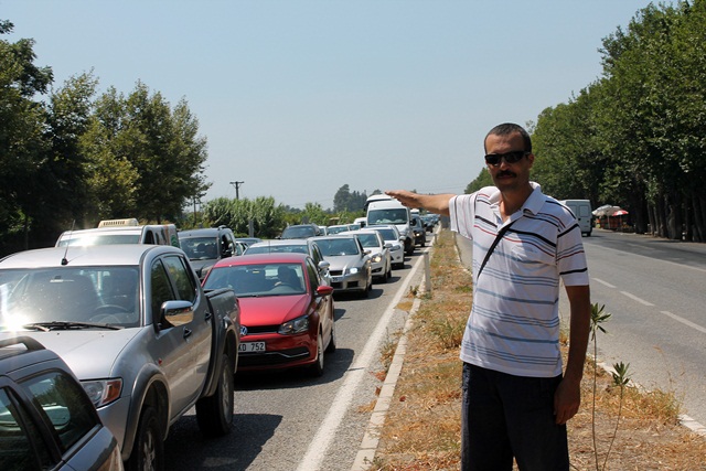 selcukta-bayram-trafigi (3)