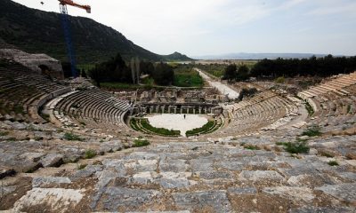 Efes Gelirini Katladı