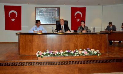 Seçilmişleri Atanmışlara Yedirdiler