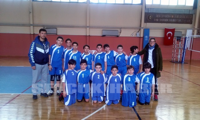 19mayis-voleybol (2)
