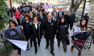 Belediye Çalışanları Özgecan için yürüdü