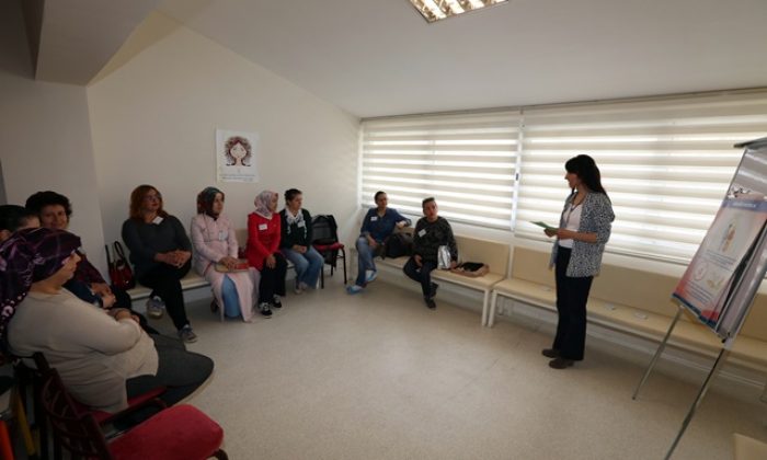 Kadın Sağlığı Eğitimleri Sürüyor
