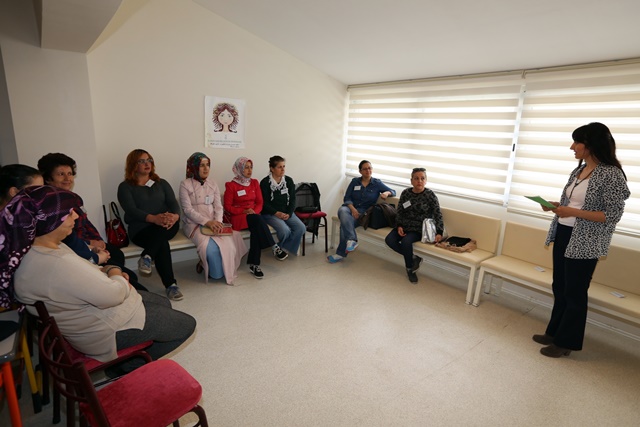 Kadın Sağlığı Eğitimleri Sürüyor (2)