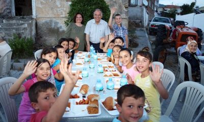 Selçuk’ta mahalleye dönüşen köylerde iftar sofrası
