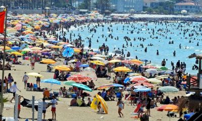 Çeşme’de bayramda adım atacak yer kalmadı tüm ülke buraya gelmiş gibi