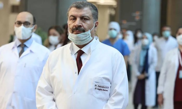 Fatih Altaylı’nın yazısı gündeme oturdu! ‘Sağlık Bakanlığı ilk kez kontrolü elden kaçırmış gibi’