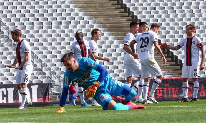 Alanyaspor’a bir darbe de Karagümrük’ten