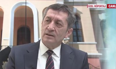 Sınavlar ertelenecek mi? Bakan açıkladı