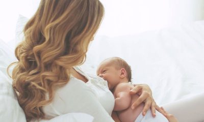 Tüm besin öğelerini içinde barındıran tek gıda: Anne sütü!