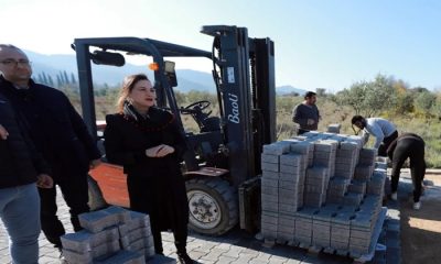 FİLİZ BAŞKAN GÖKÇEALAN’DAKİ YOL ÇALIŞMALARINI ANLATTI: KENTİ NAKIŞ NAKIŞ İŞLİYORUZ