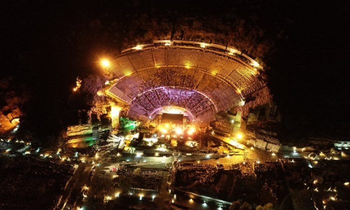 Efes Antik Kenti’nde tarihi gece