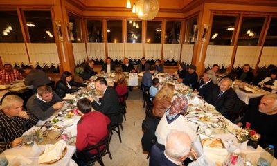 Selçuk’taki Gazetecilere yemekli kutlama