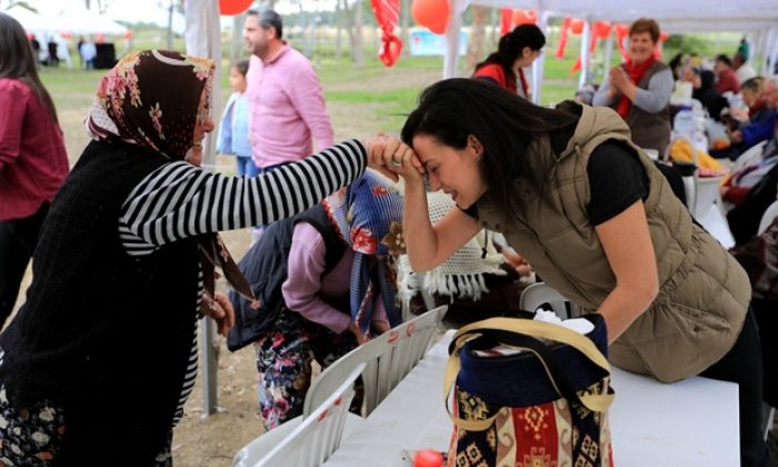 Anneler Pamucak Tesislerinde Buluştu