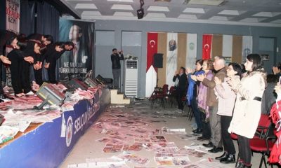 Demokrasi  Şehitleri  Efes Selçuk’ta Sergi ve Tiyatro İle Anıldı