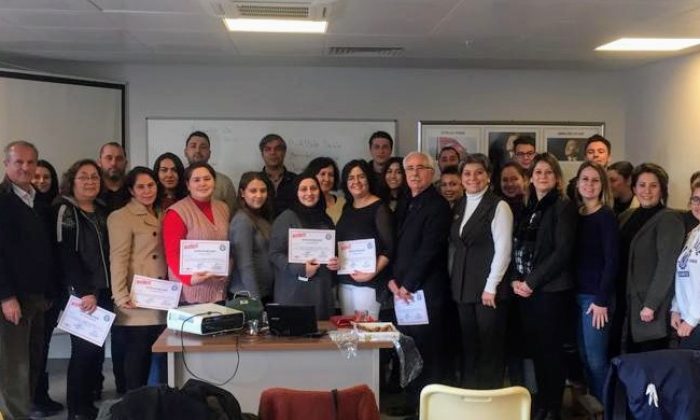 Satış teknikleri eğitimine yoğun ilgi